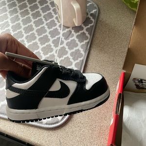 Nike panda dunks (black and white) toddler size 7C